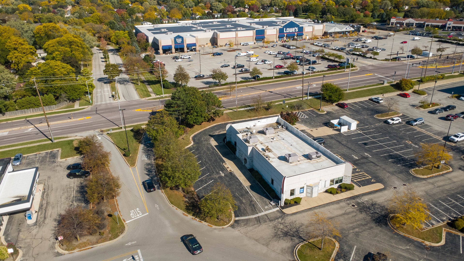 1501 W Algonquin Road — photo