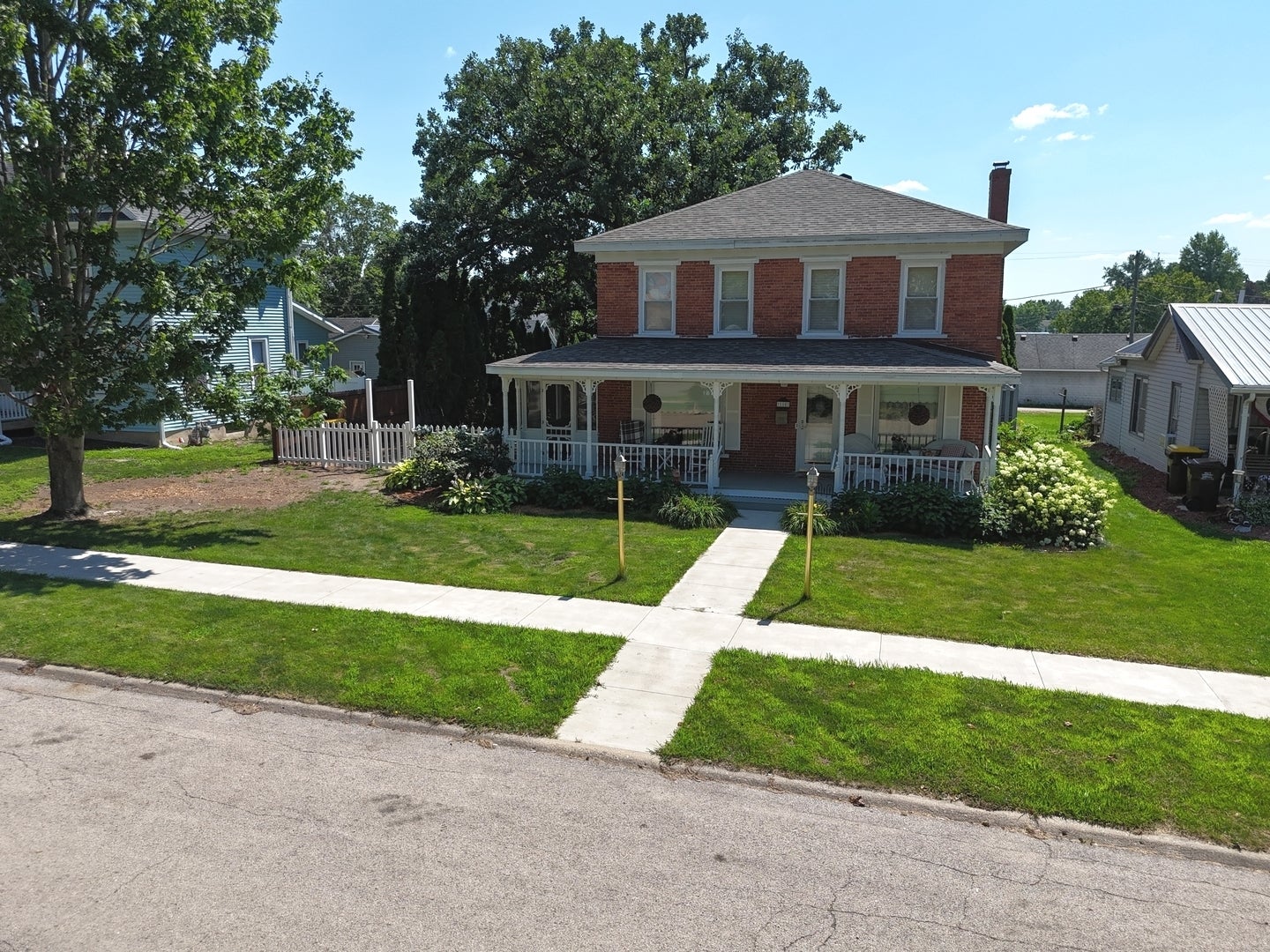 110 W Mason Street — photo