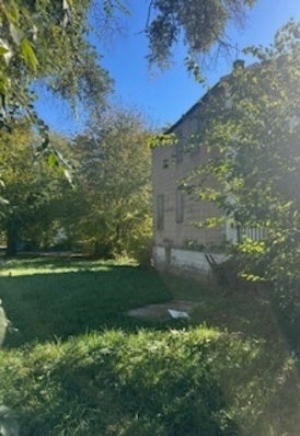 Home in Chicago, IL 60636 — photo 2