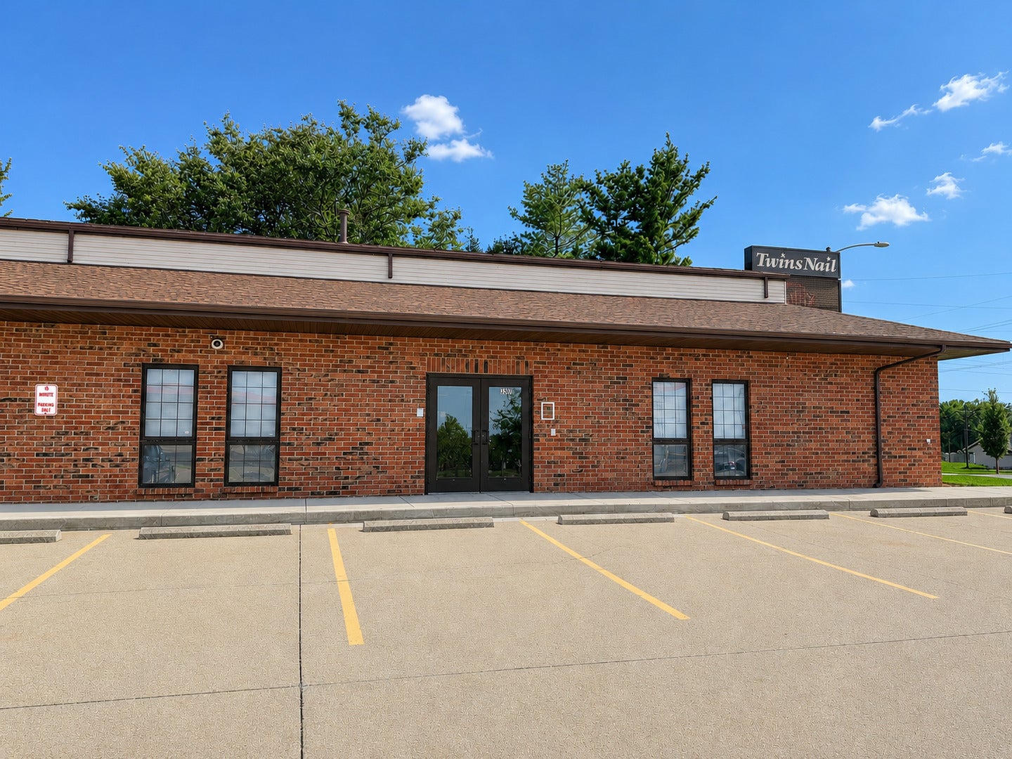 1319 N Veterans Parkway 3a — photo