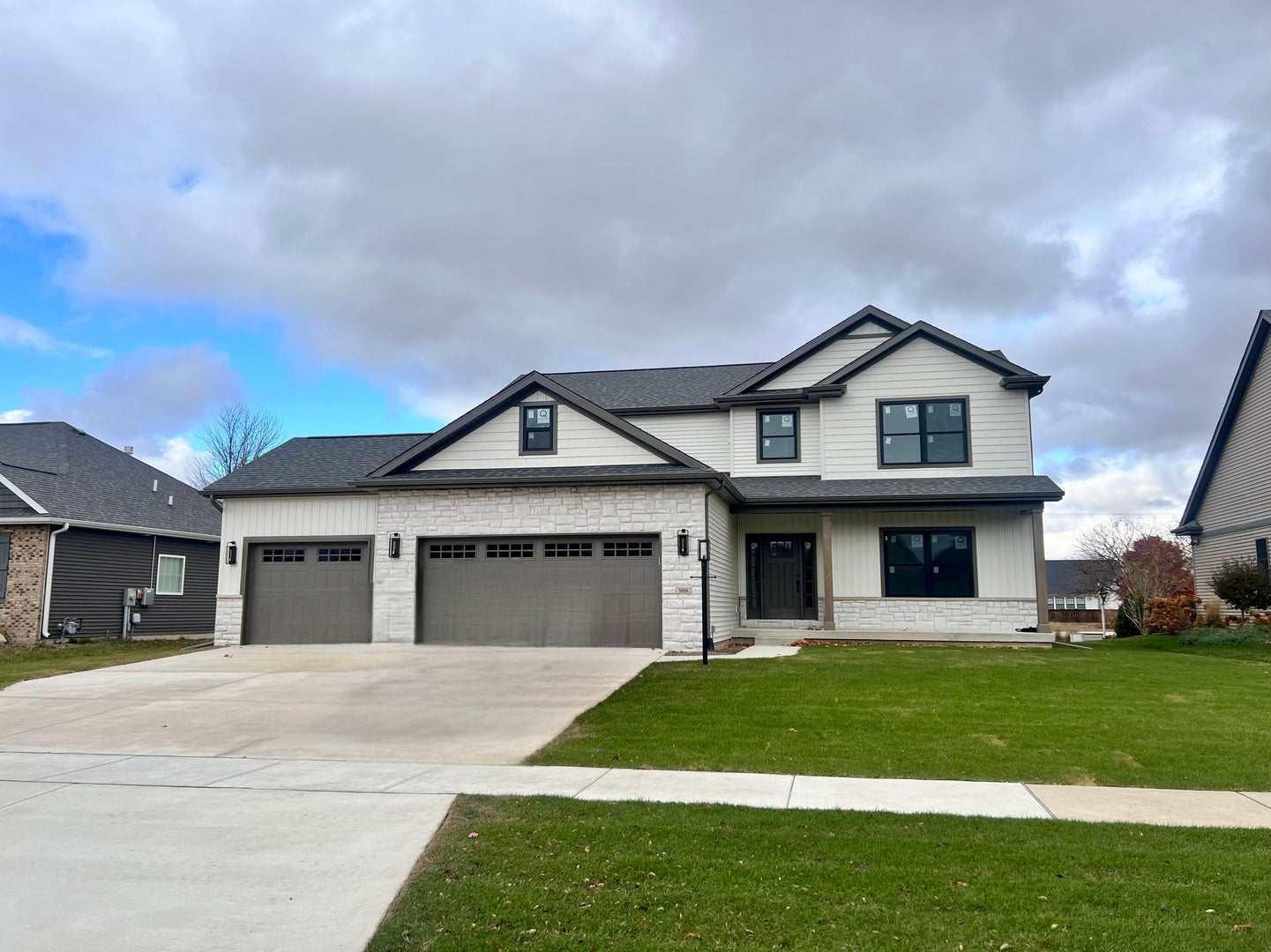 5006 Chestnut Grove Drive — photo
