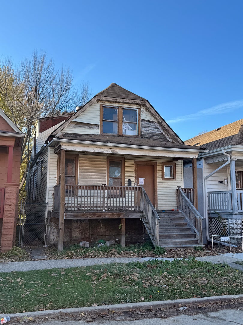 6202 S Bishop Street — photo