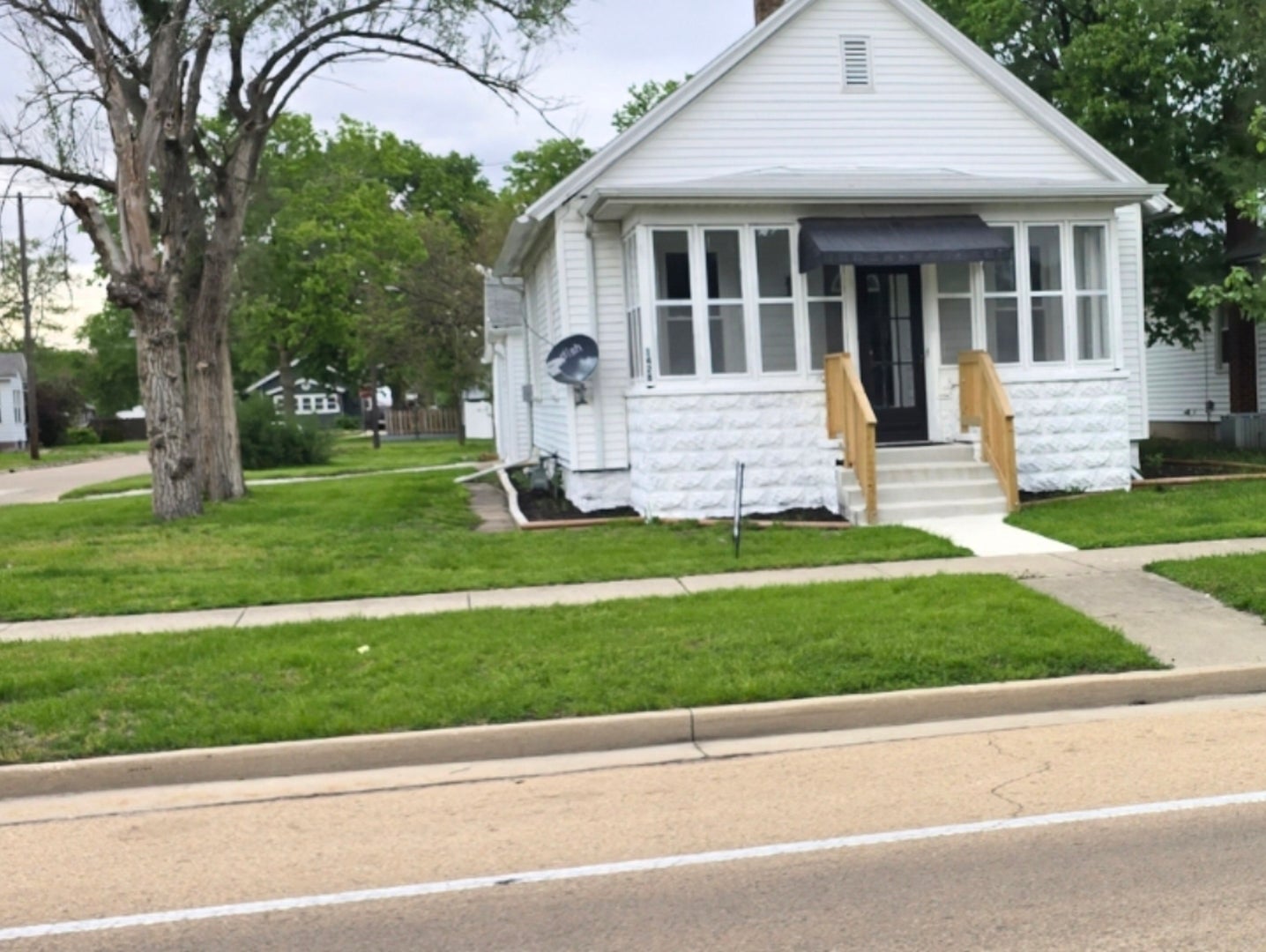 1428 W Main Street — photo