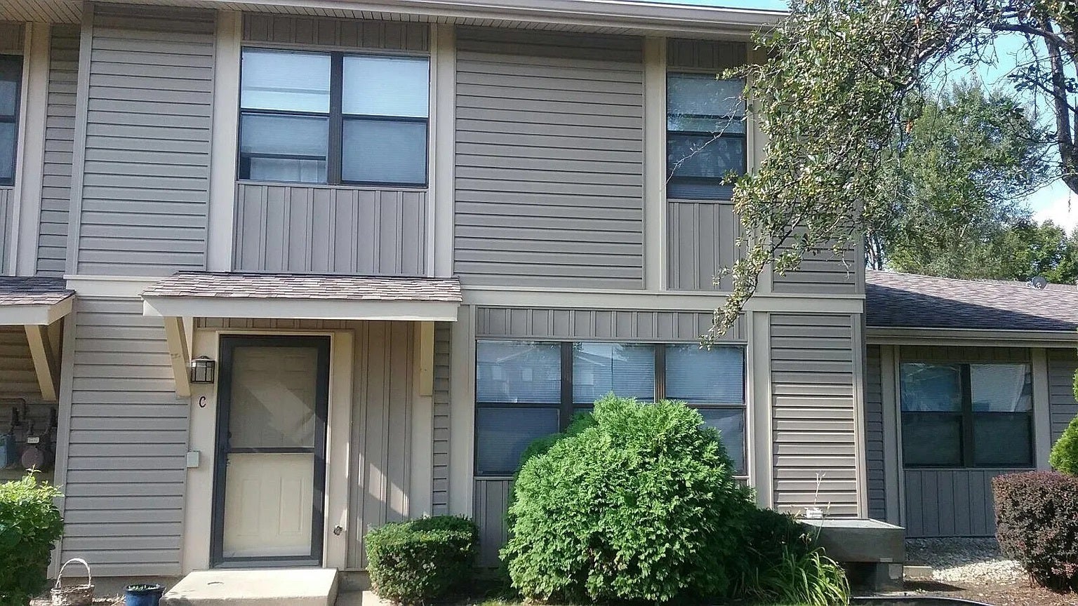 5715 Dutch Mill Court C — photo