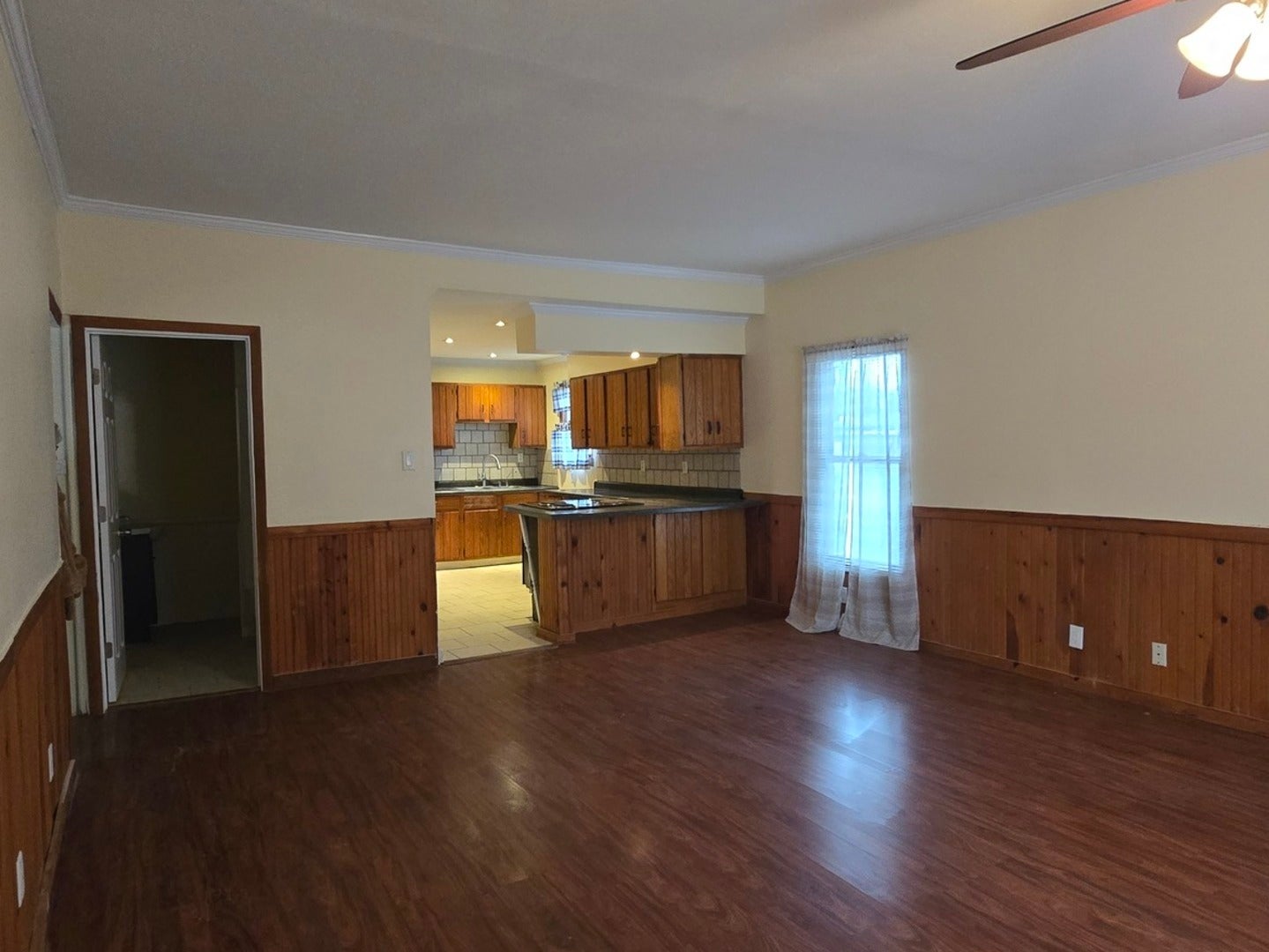 Home in Paxton, IL 60957 — photo 2