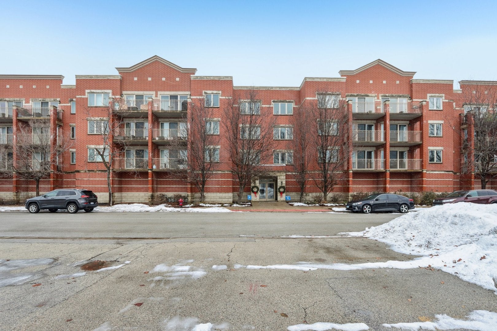 9864 Leland Avenue 309 — photo