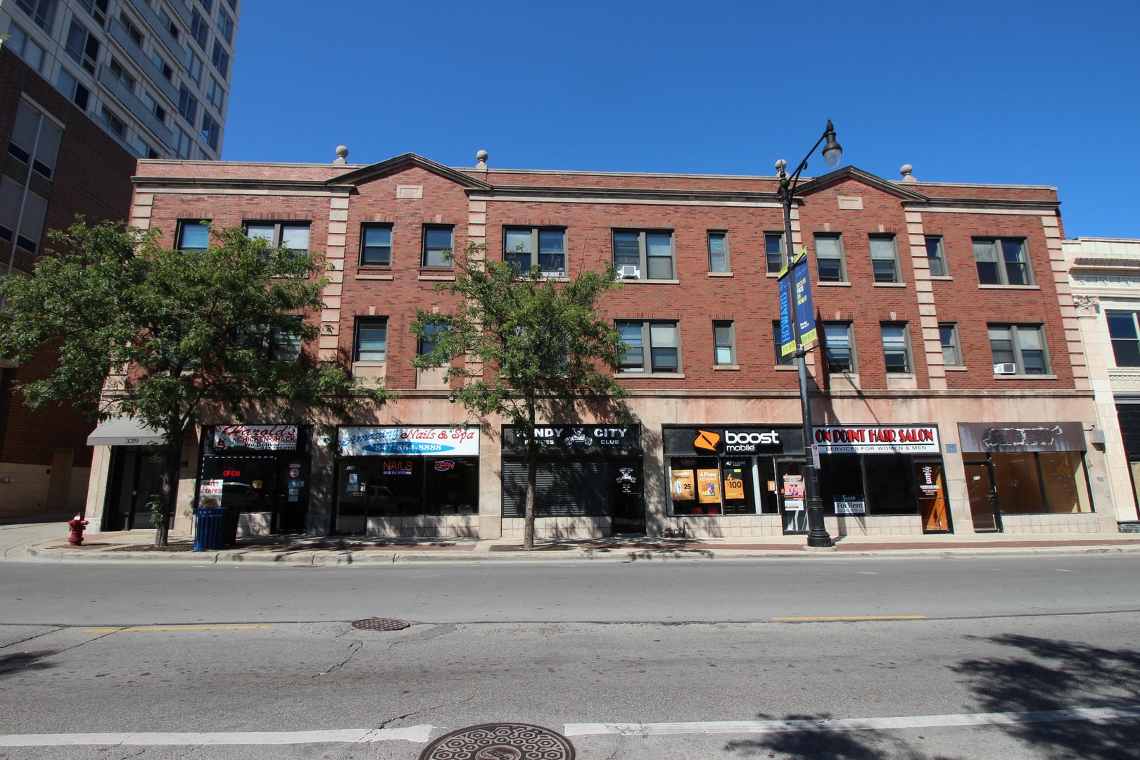 329 Howard Street — photo