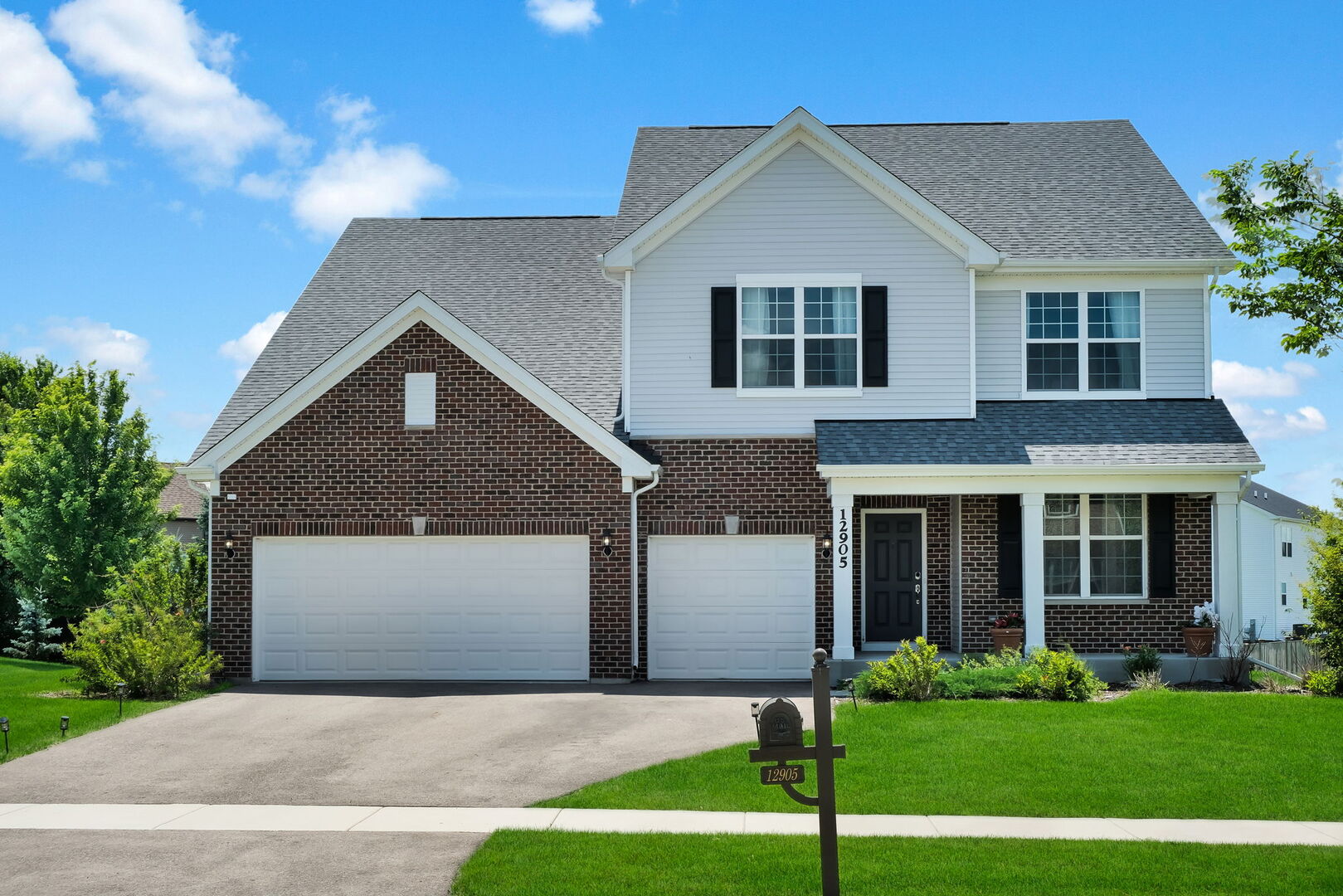 12905 Timber Wood Circle — photo