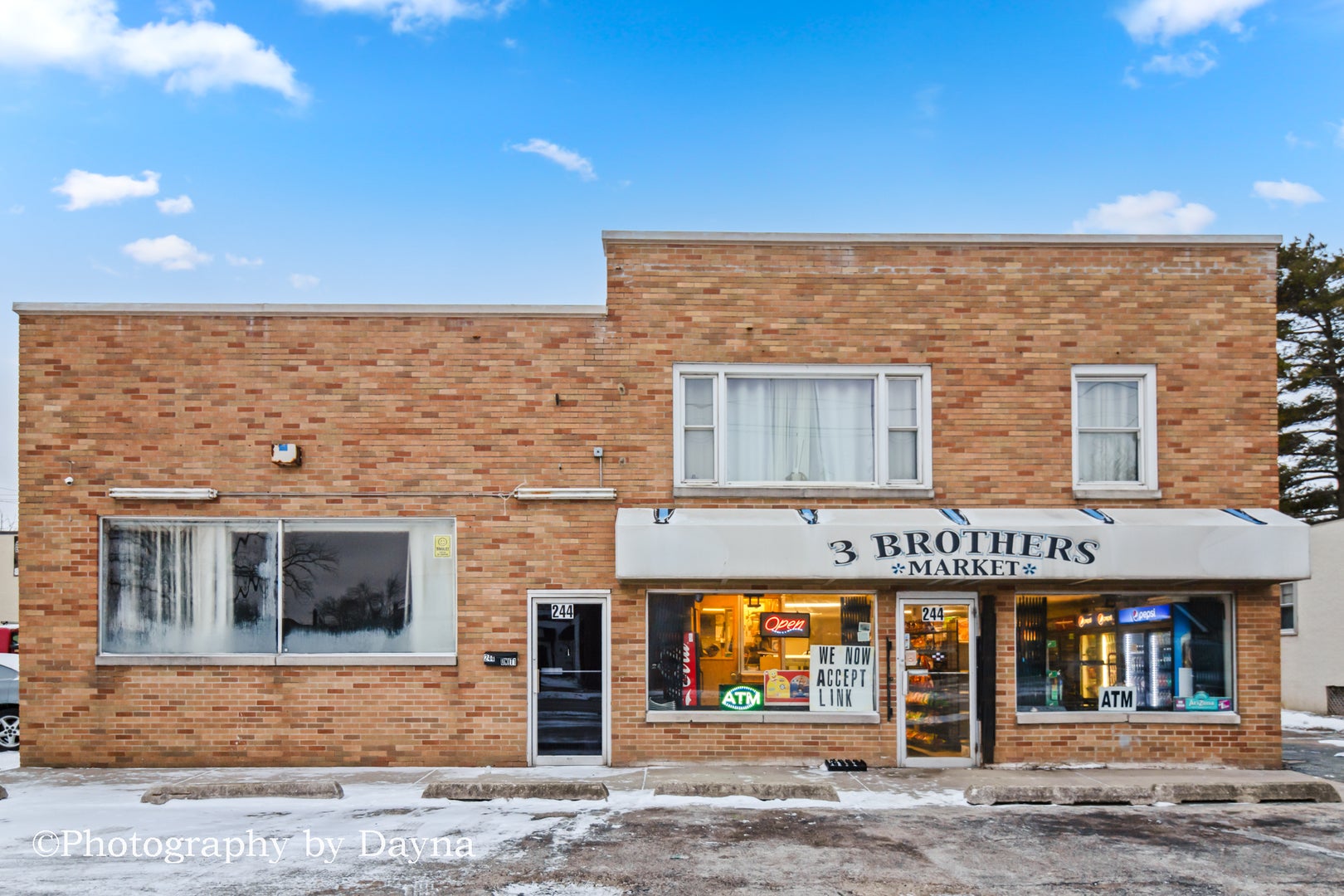 242 W Jeffery Street — photo