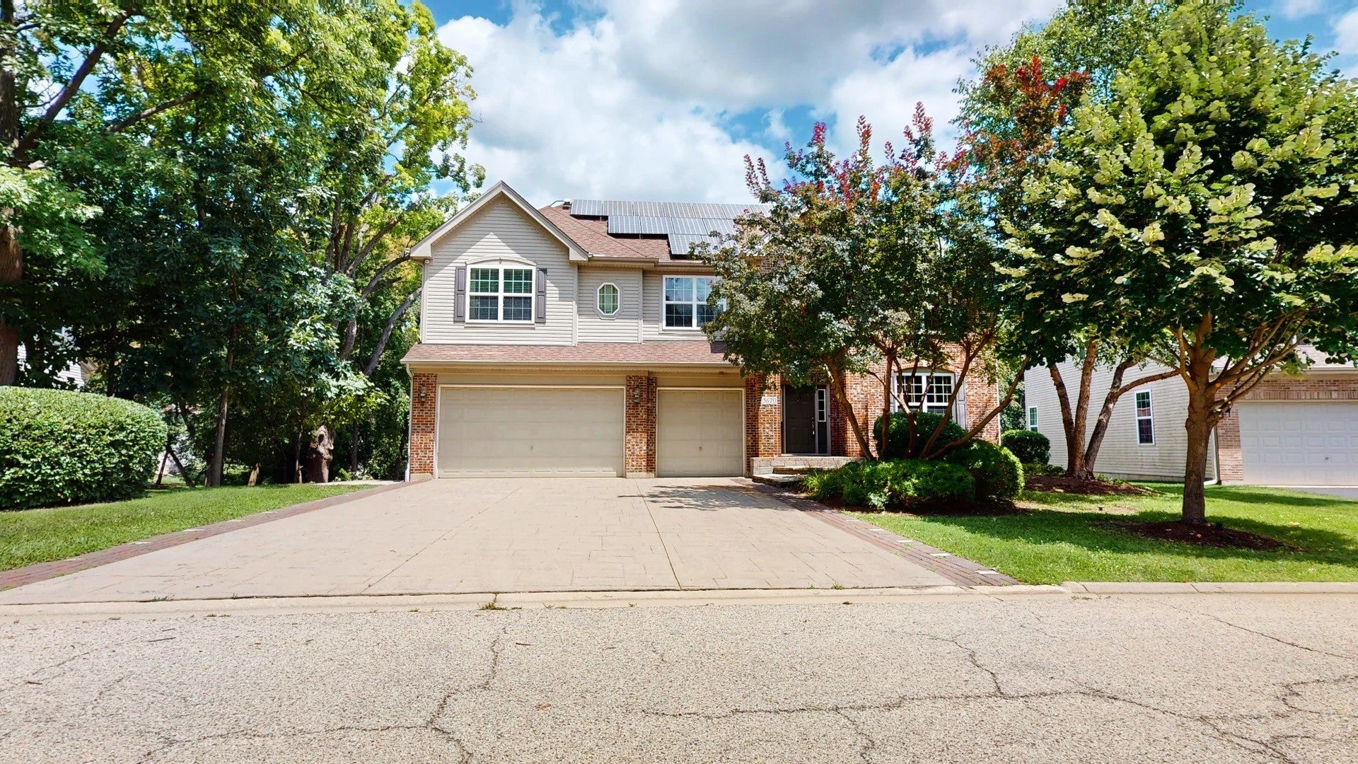5670 Brentwood Drive — photo