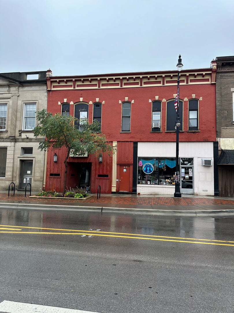 156 E Lincoln Highway — photo