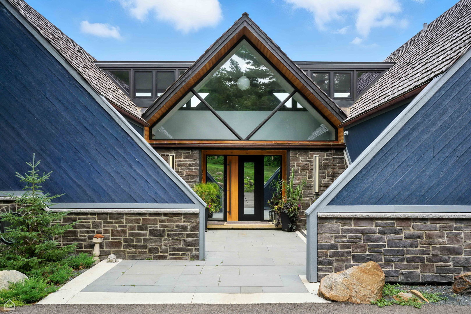 367 Overlook Road — photo