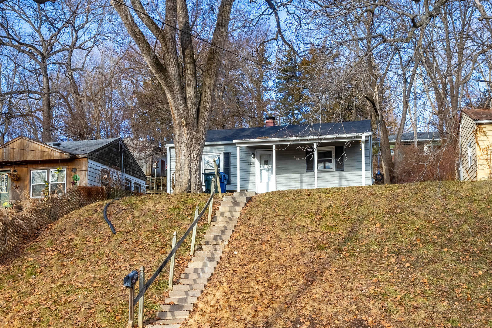 3128 Indian Road — photo