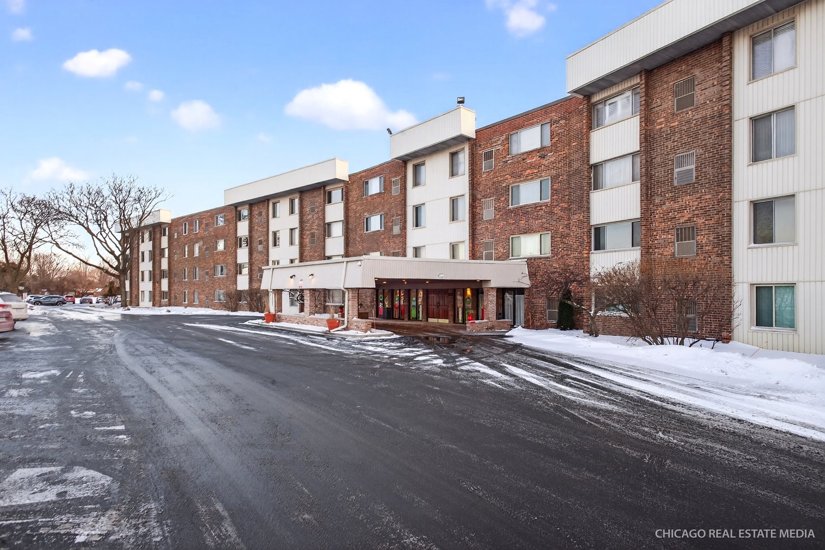 841 N York Road 218 — photo