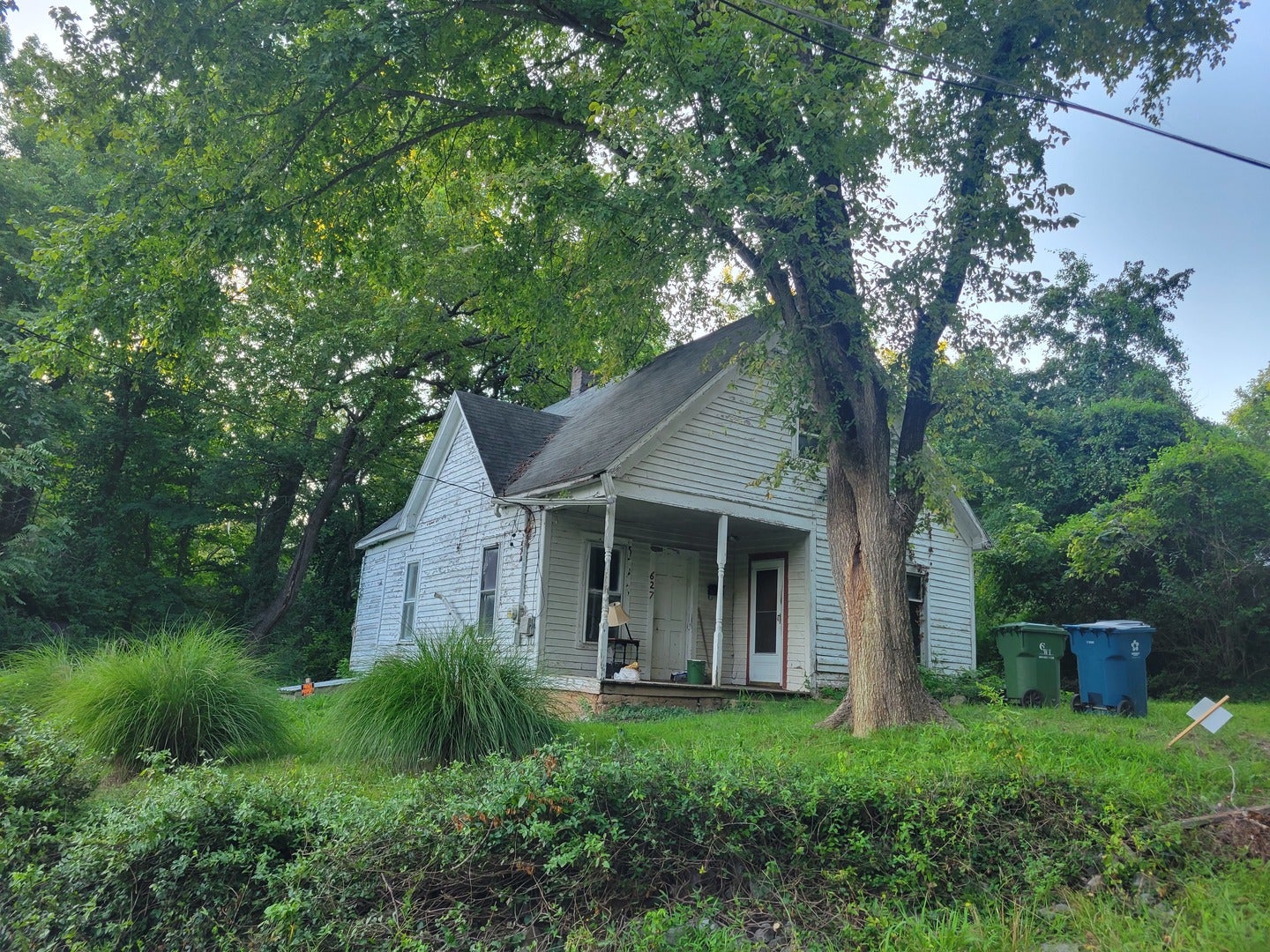 627 E High Street — photo