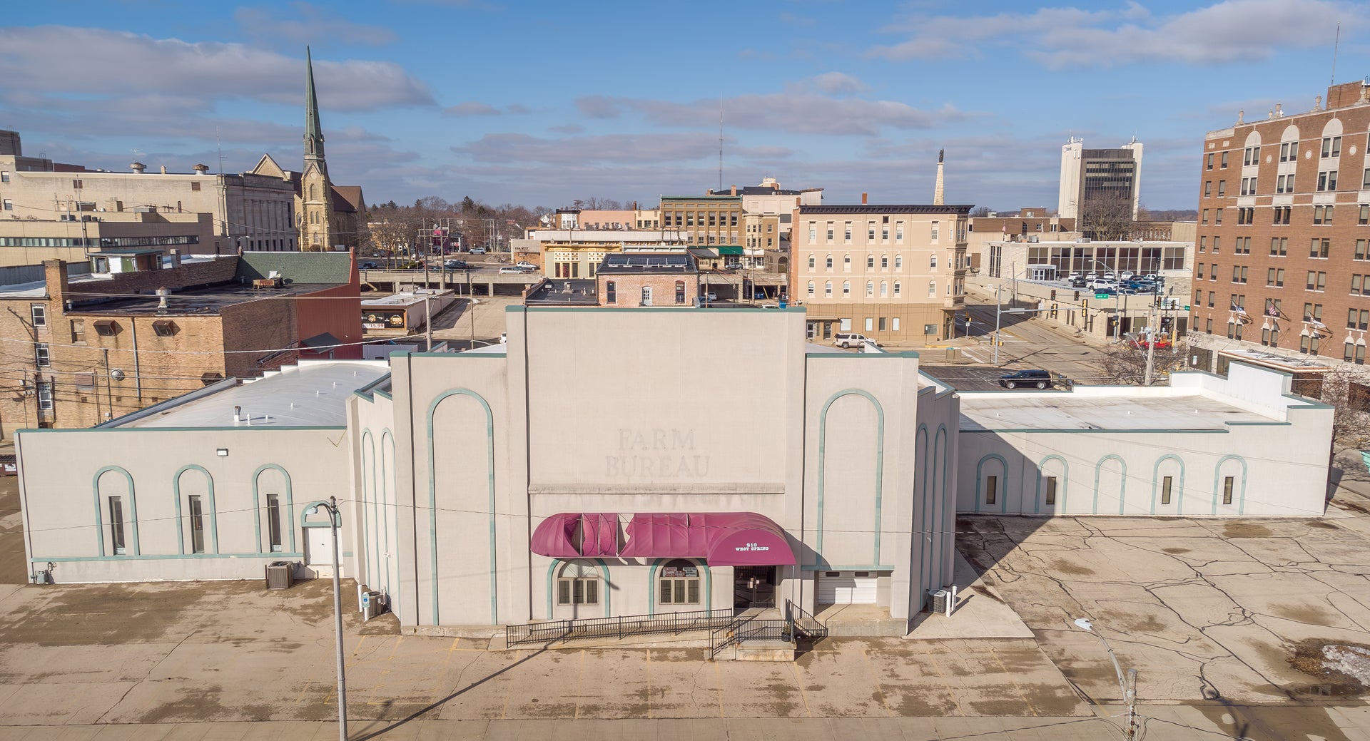 210 W Spring Street — photo