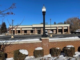 121 W Lincoln Highway — photo