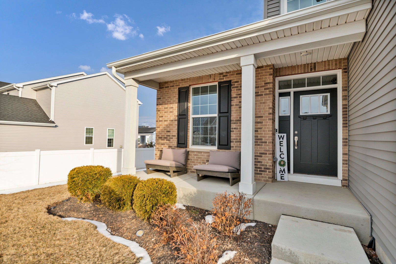 Home in Hampshire, IL 60140 — photo 3