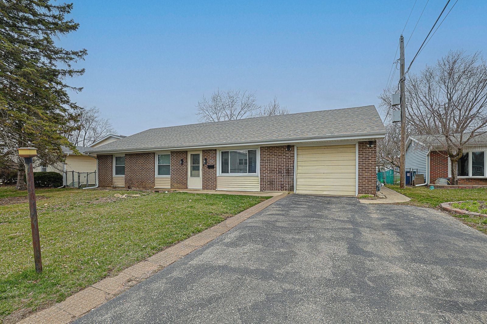 7815 Carlisle Drive — photo