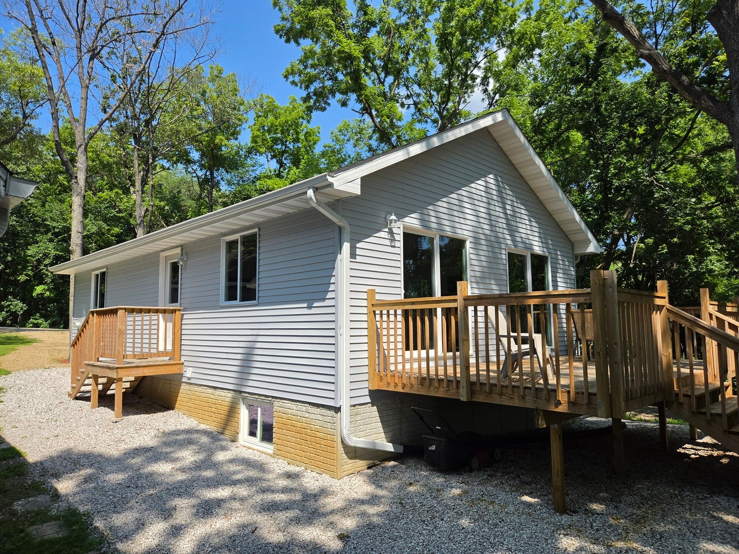 32 Magnolia Drive — photo