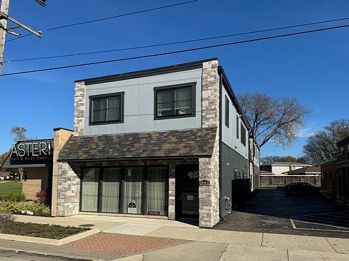 662 E Northwest Highway 1B-1C — photo