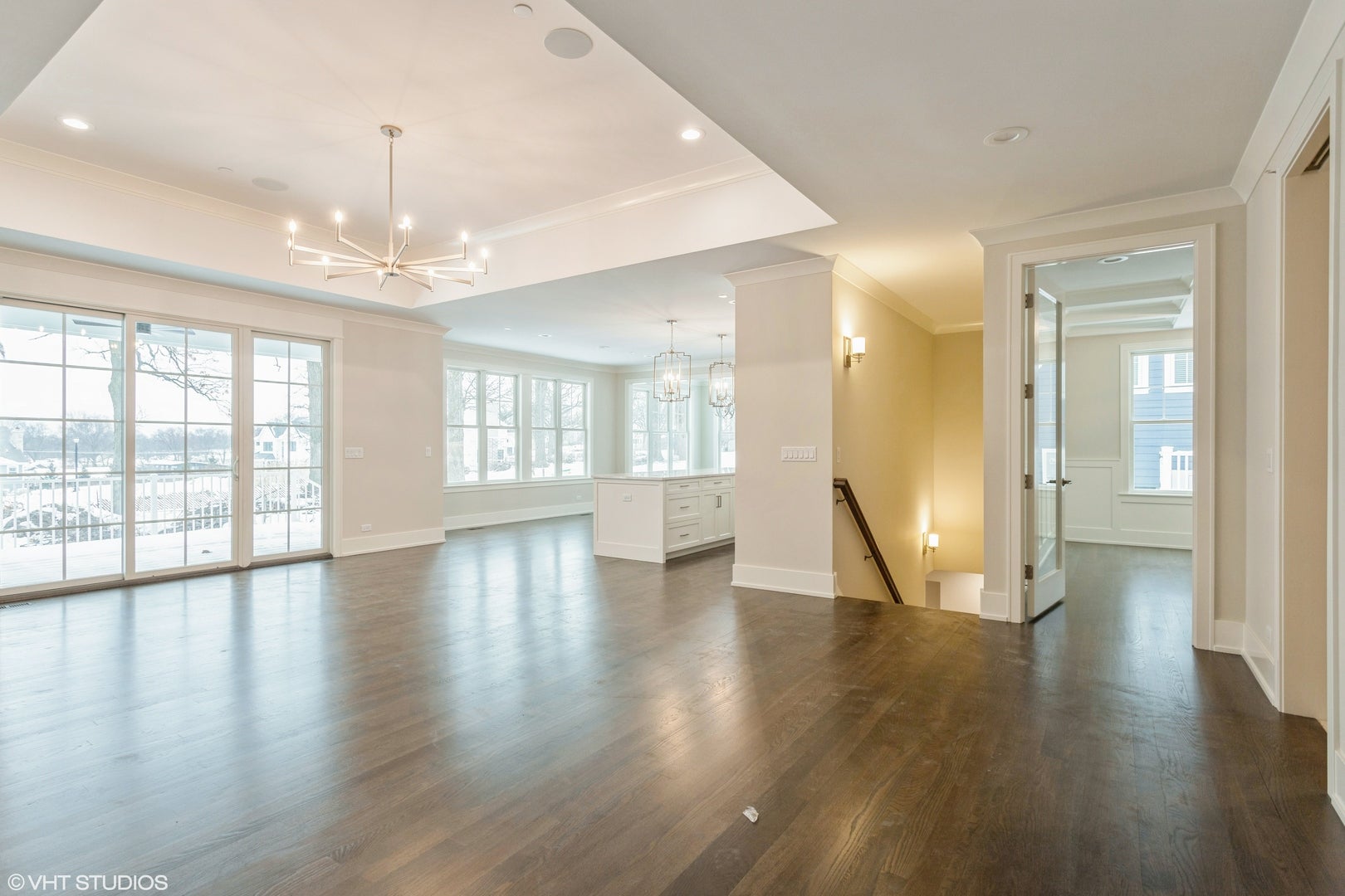 Home in Long Grove, IL 60047 — photo 3