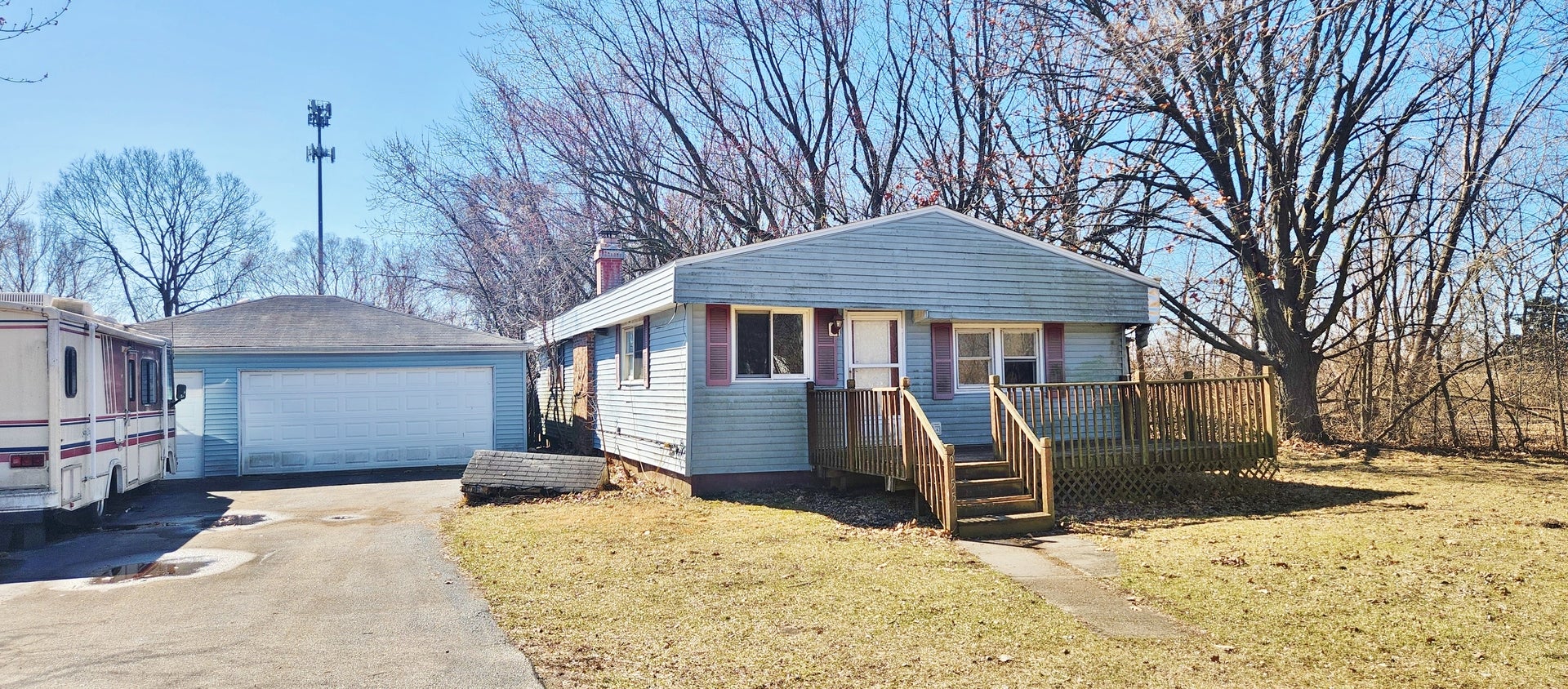 9155 Aux Sable Court — photo