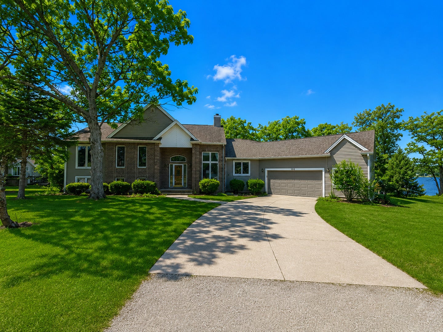 103 Chickasaw Lane — photo