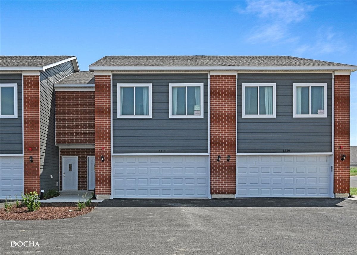 1218 Gillespie Lane — photo