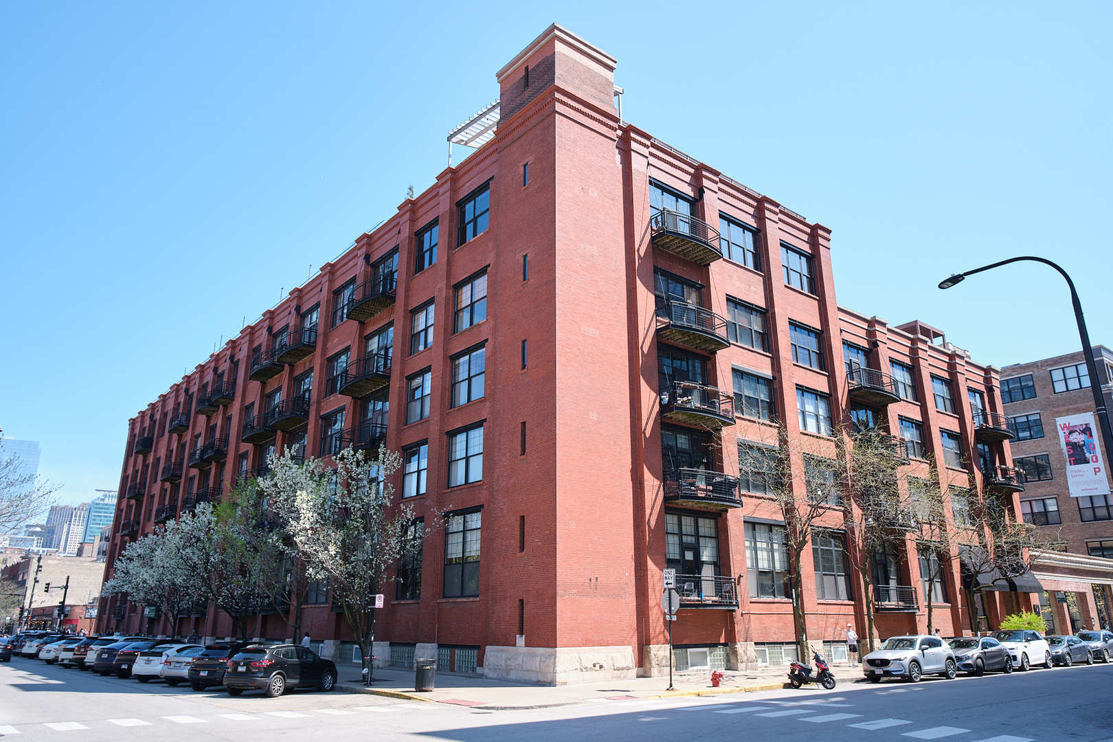 1000 W Washington Boulevard 446 — photo