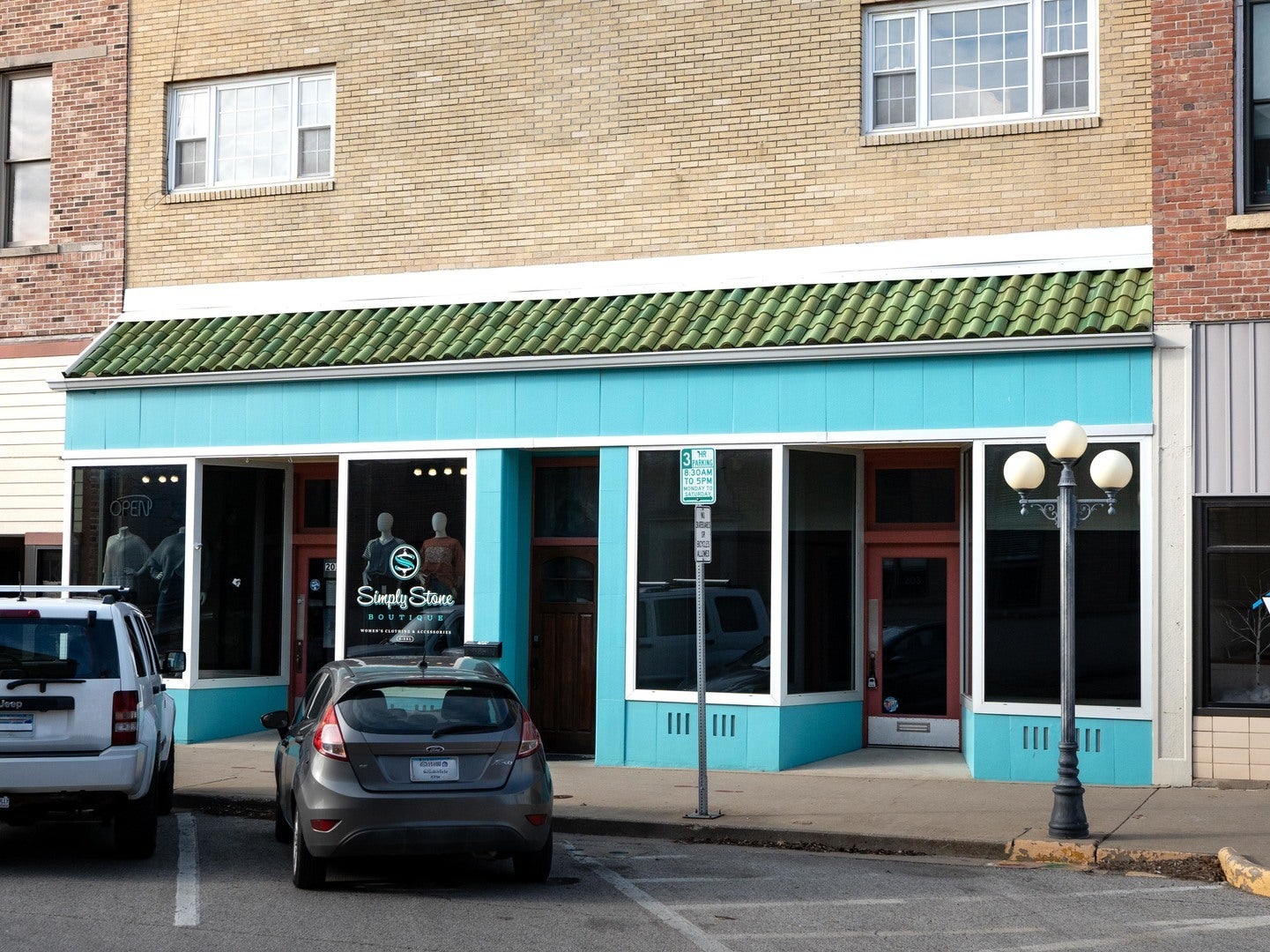 203 W Madison Street — photo