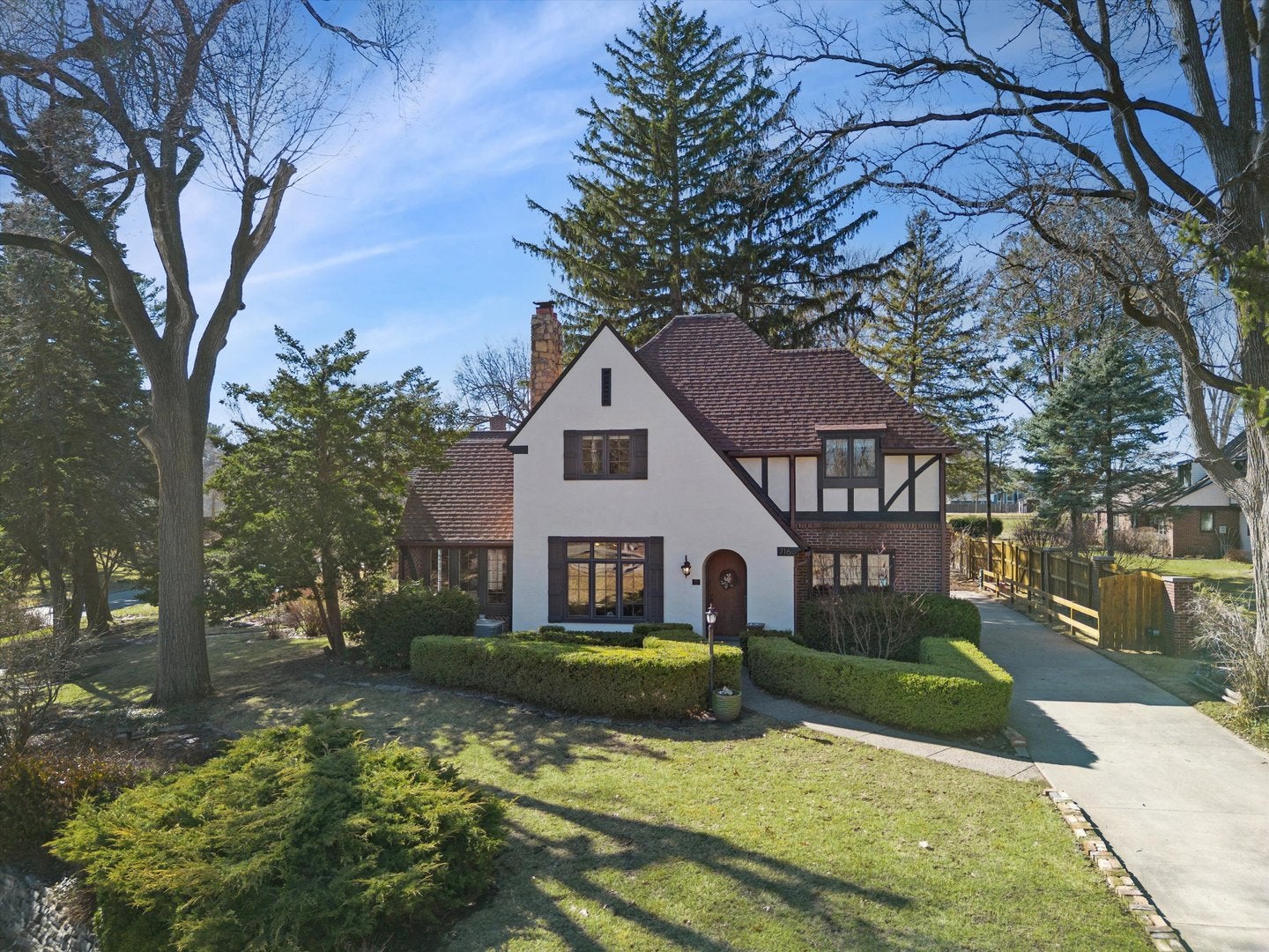 716 Terrace Drive — photo
