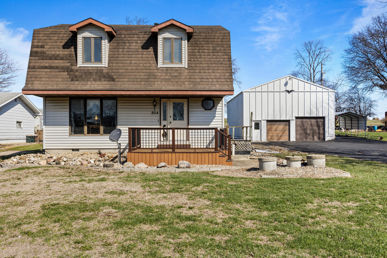 204 W Meade Street — photo