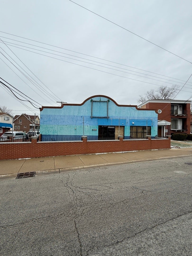 1964 Vermont Street — photo