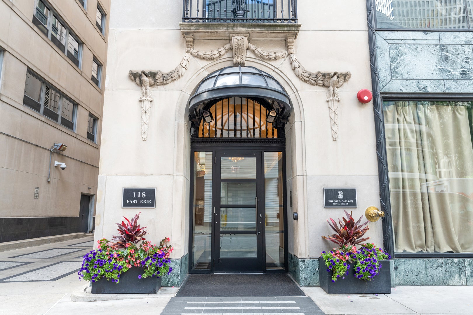 118 E Erie Street 35G — photo
