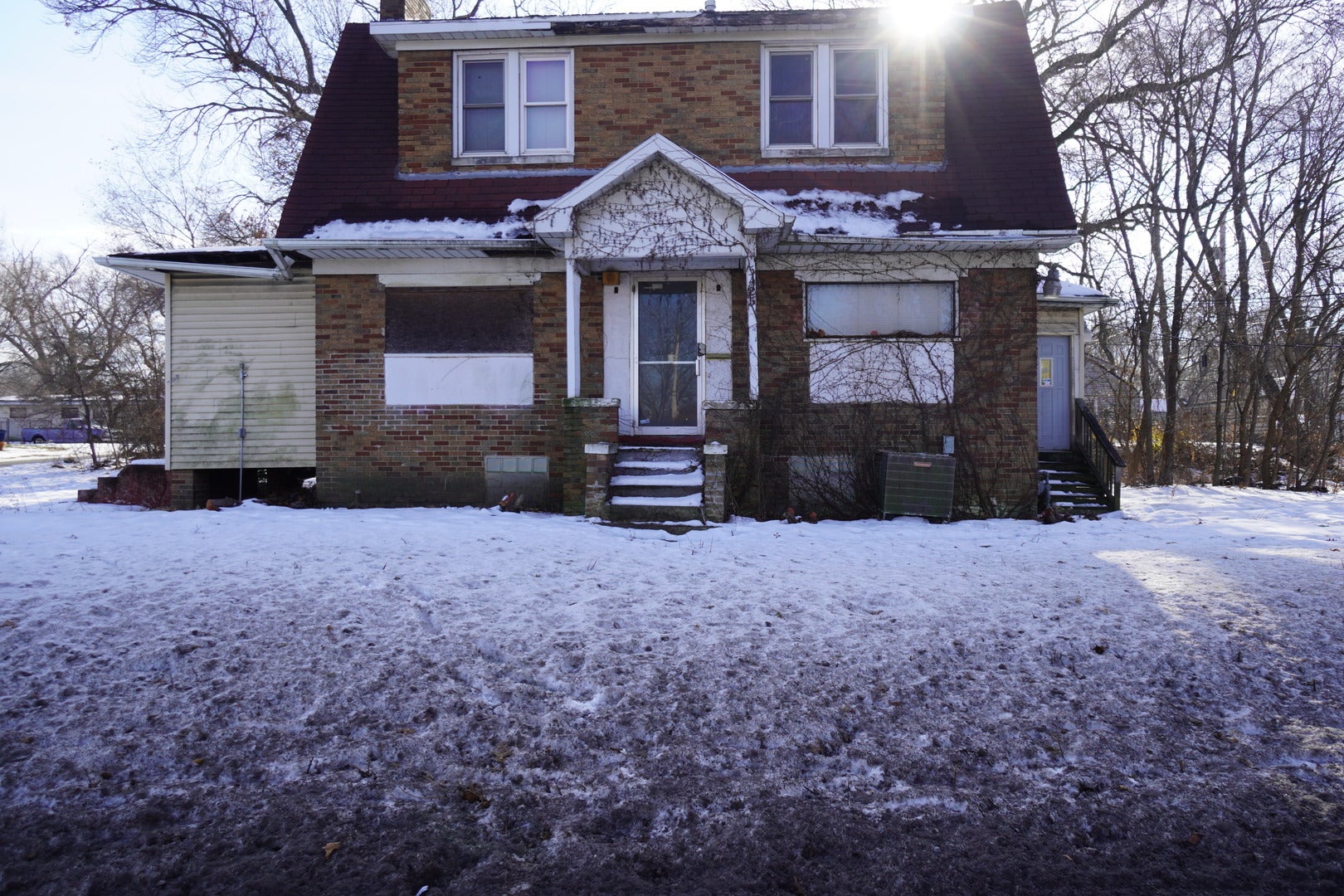 5425 Melton Road — photo