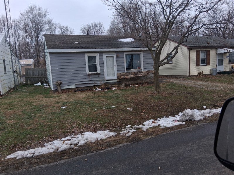 905 N Wesley Street — photo