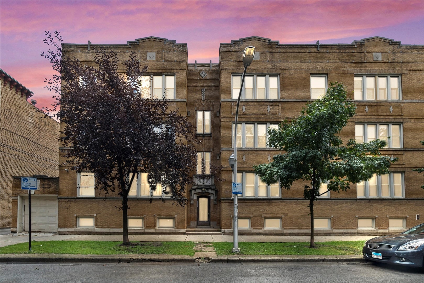 7431 N Hoyne Avenue G — photo