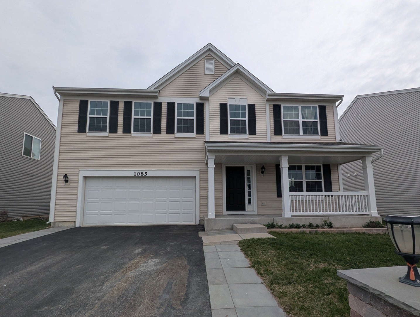 1085 Adagio Drive — photo