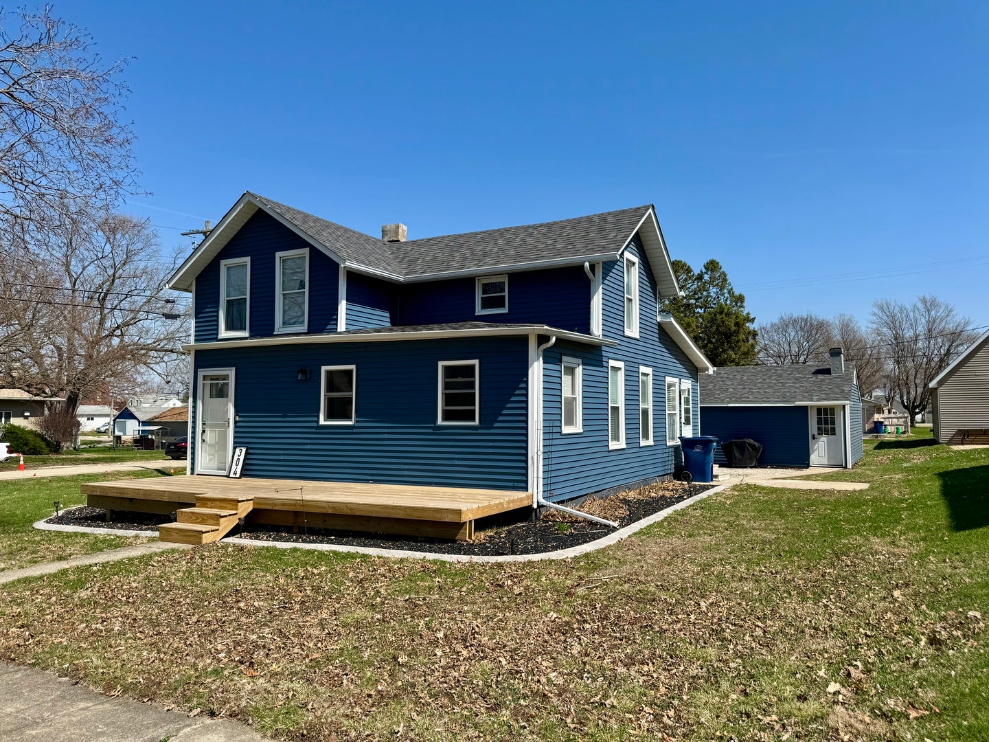 304 S Church Street — photo