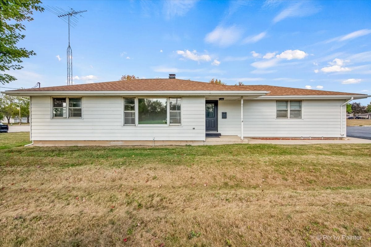 124 E Oak Knoll Drive — photo