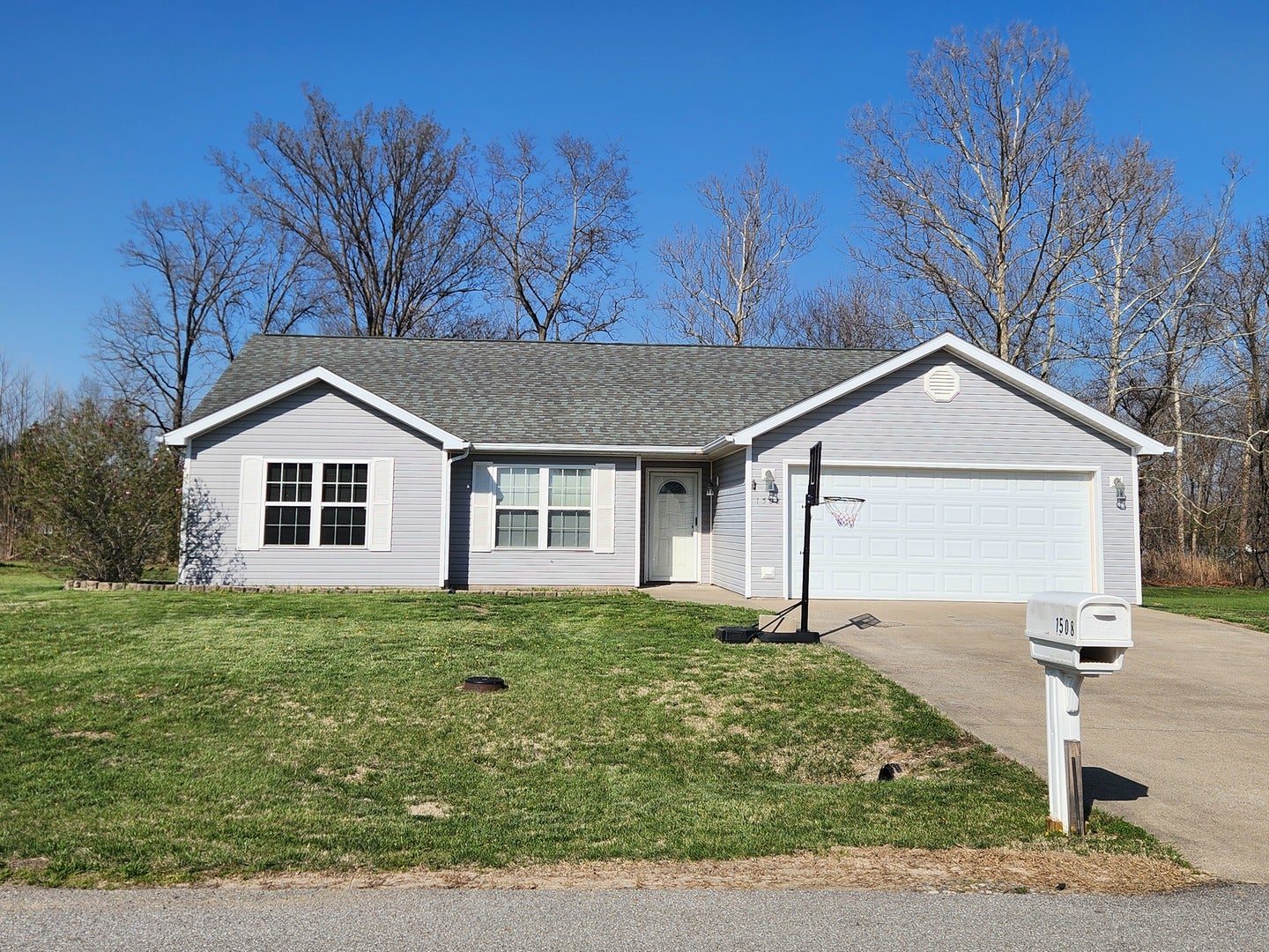 1508 Hawkeye Court — photo