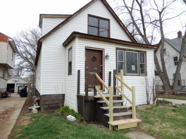 195 W 15th Street — photo