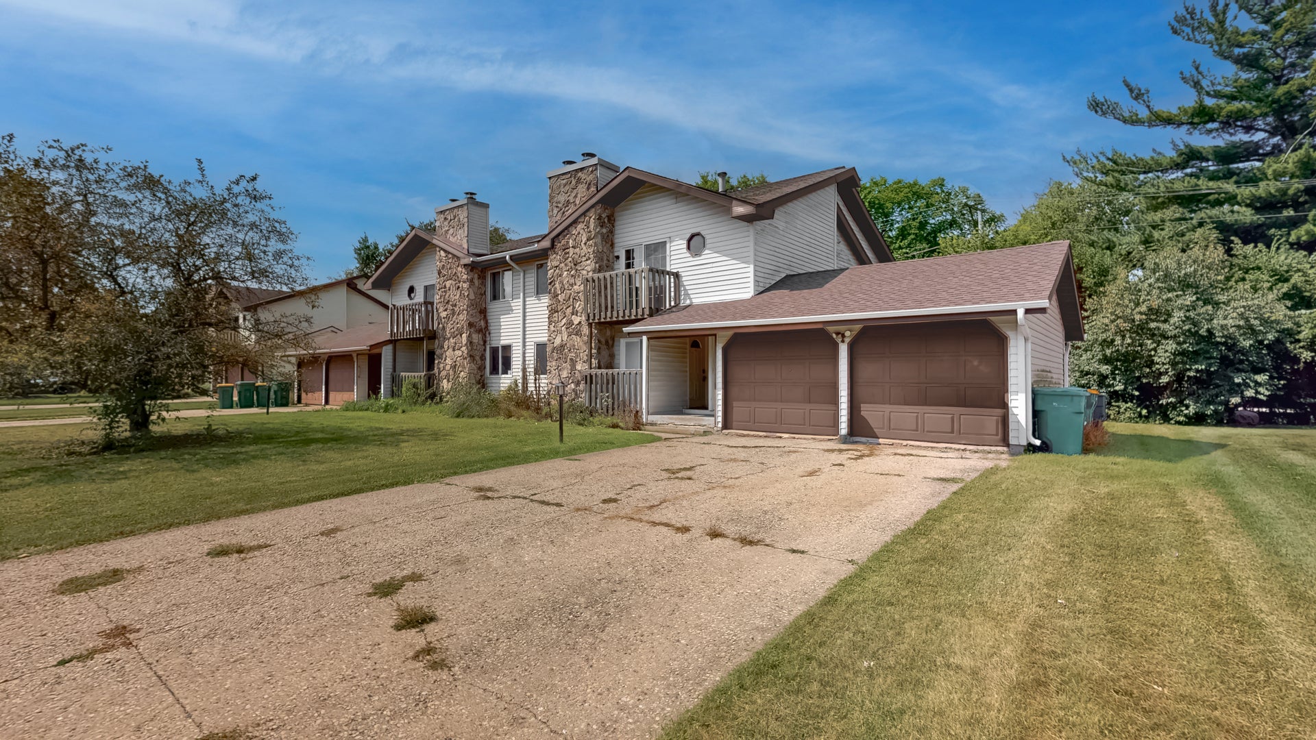 1545 W Stonehenge Drive 0 — photo