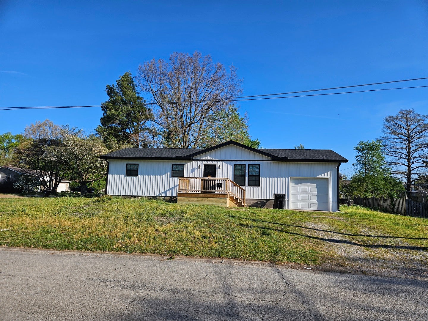 203 Dorris Drive — photo