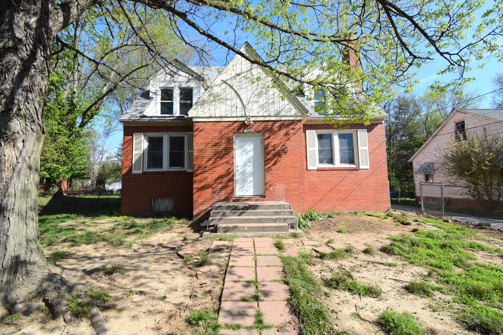 2308 Logan Street — photo