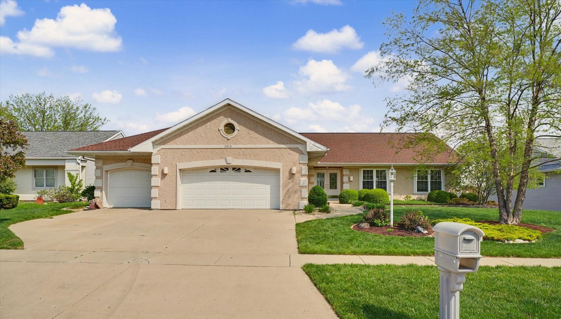 2910 Rutherford Drive — photo
