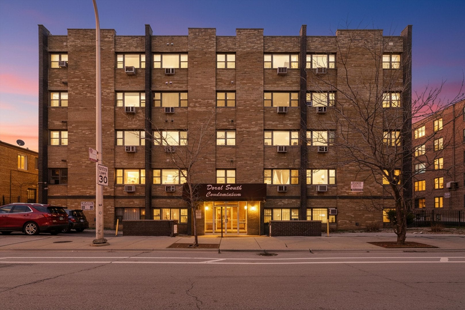 7854 S South Shore Drive 306 — photo