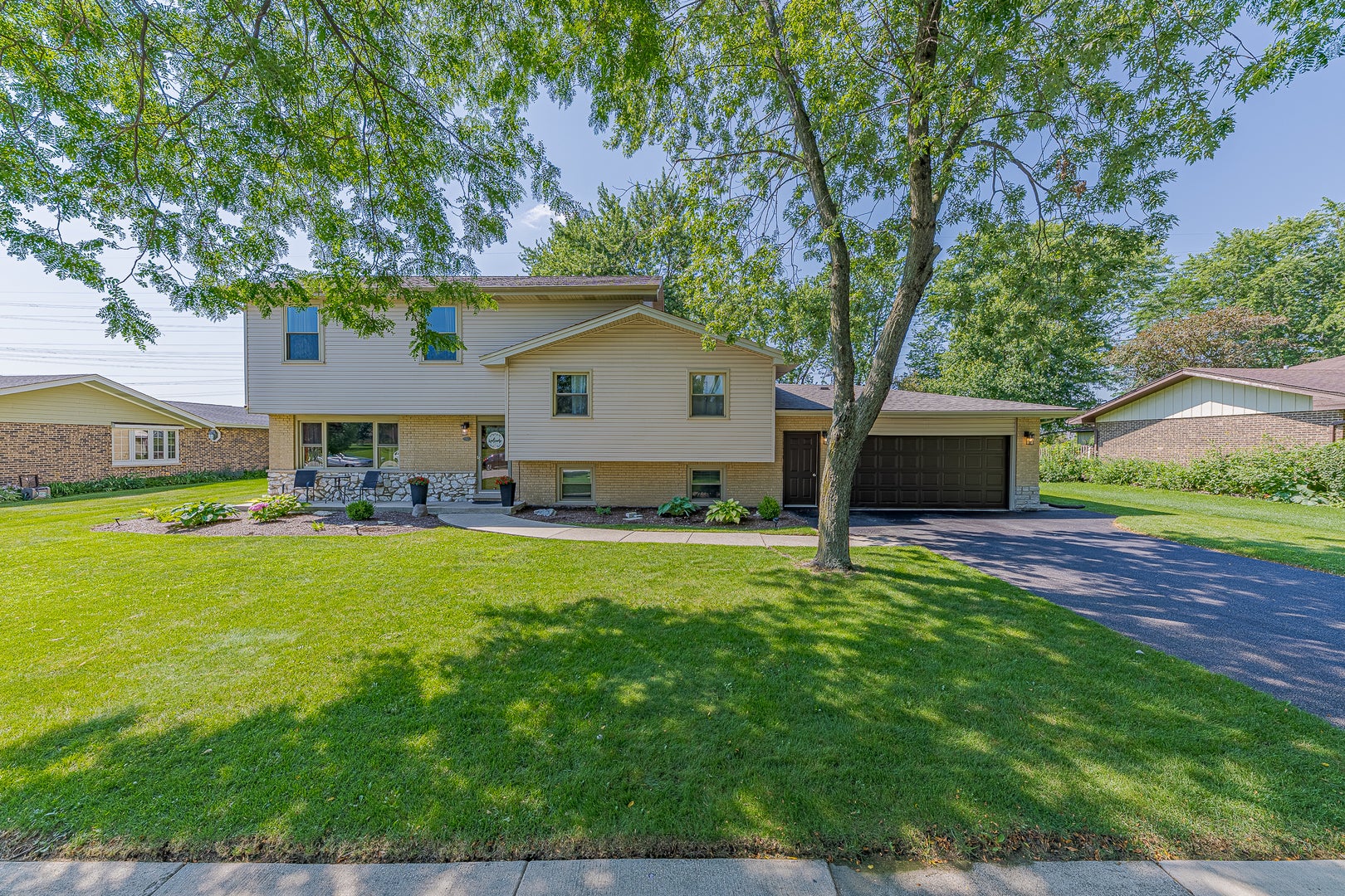 220 Pfaff Drive — photo