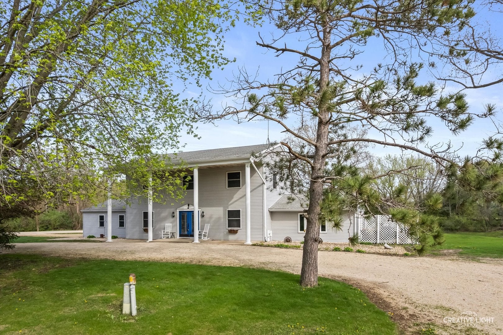 101 Lakeside Drive — photo